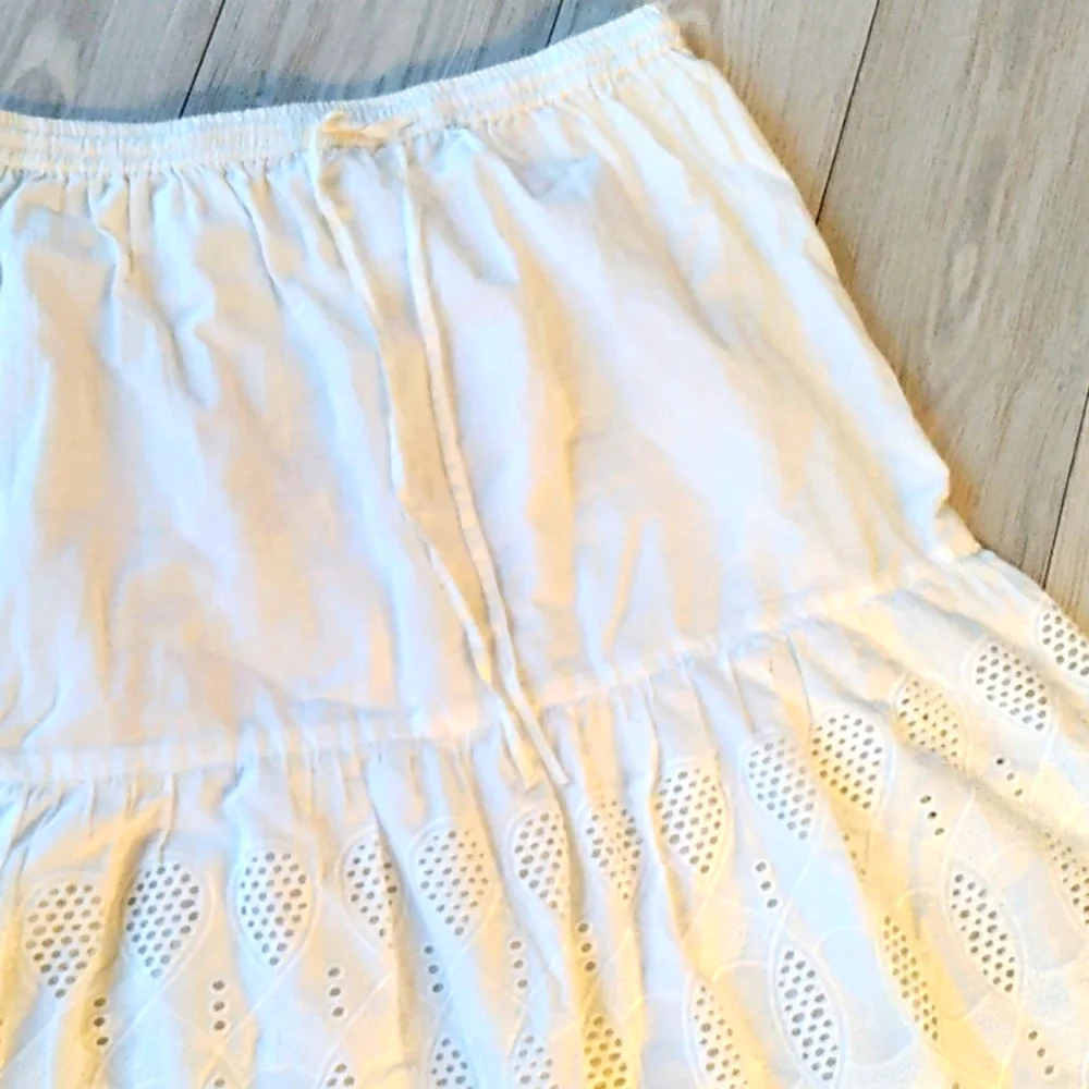 Women's studio West white cotton boho skirt size medium